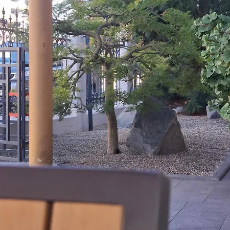 아파트 Apartma Z Dvema Spalnicama In Balkonom 마리보르